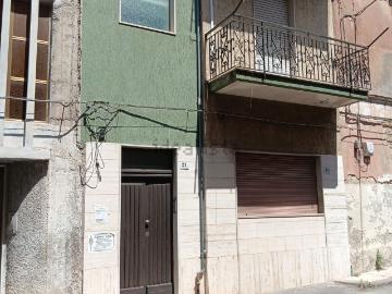 Villetta indipendente in vendita di 240 m² in Via Dante Alighieri, 21
