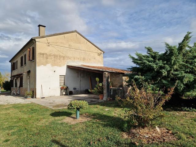 Villetta indipendente in vendita di 240 m² in Via della Pace