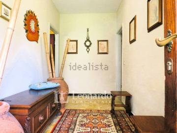 Villetta indipendente in vendita di 240 m² in Via di Poggio Seconda