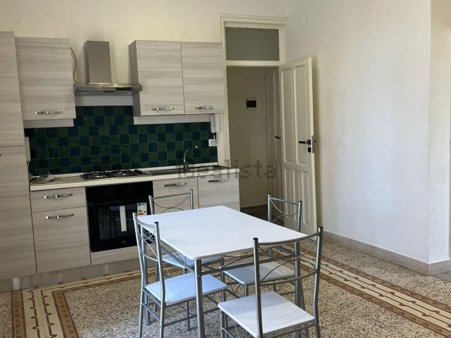 Villetta indipendente in vendita di 240 m² in Via Loreto