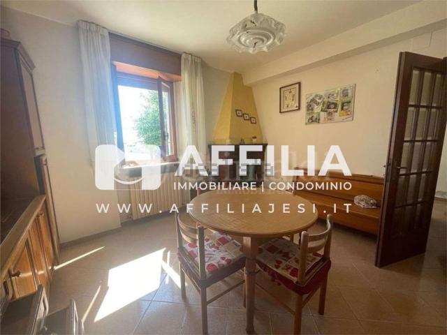 Villetta indipendente in vendita di 240 m² in Via Macerata