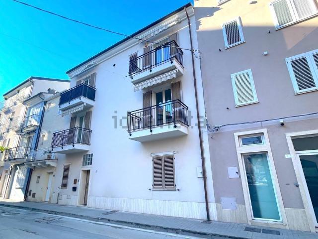 Villetta indipendente in vendita di 240 m² in Via San Martino, 81