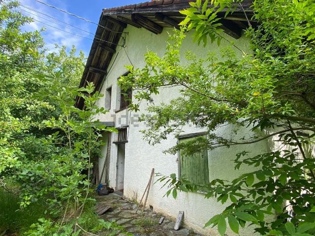Villetta indipendente in vendita di 240 m² in Via San Gottardo