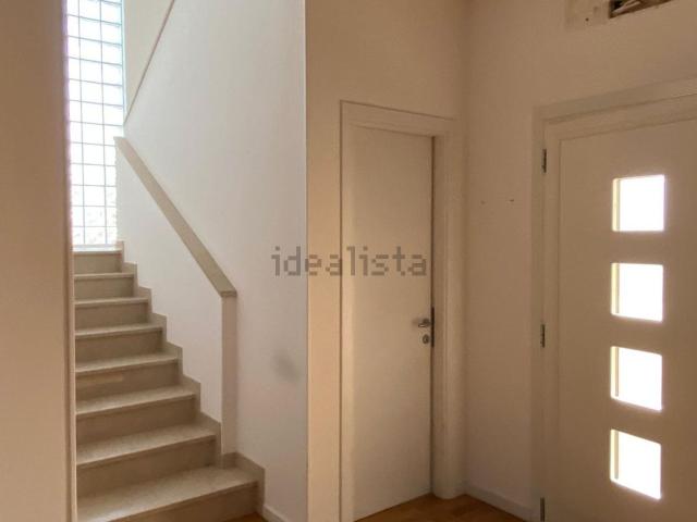 Villetta indipendente in vendita di 240 m² in Via Pontevigodarzere