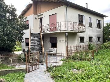 Villetta indipendente in vendita di 240 m² in Via Palù Inferiore, 25
