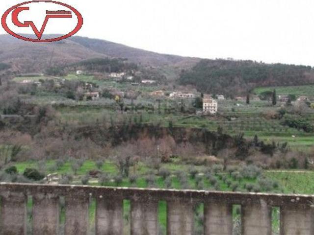 Villetta indipendente in vendita di 240 m² in Via Piana