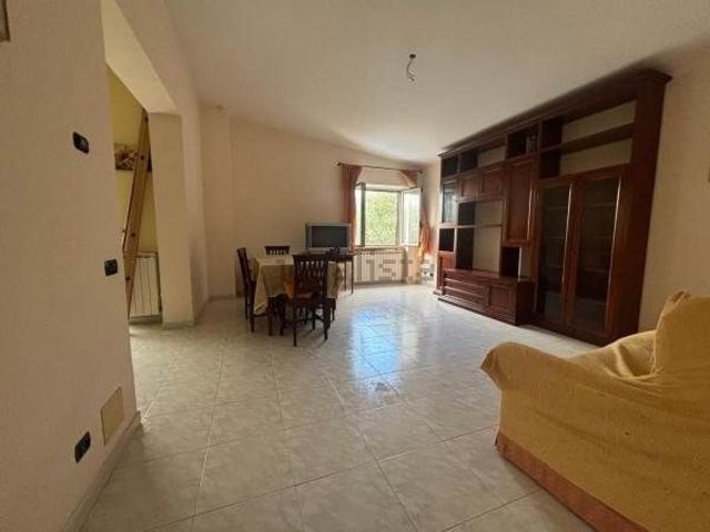 Villetta indipendente in vendita di 240 m² in Via Rosetole, 11