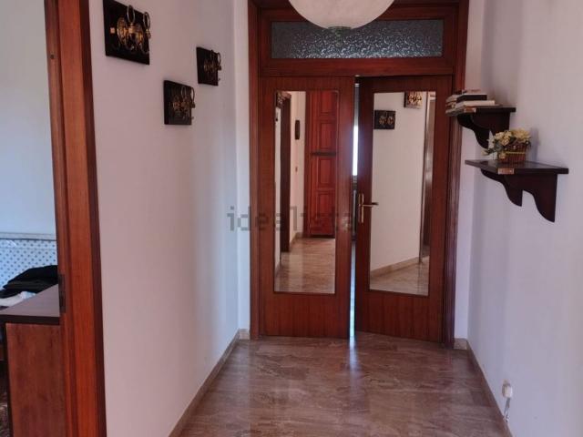 Villetta indipendente in vendita di 240 m² in Via Tre Ponti