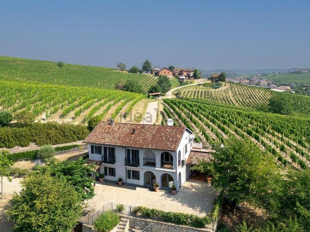 Villetta indipendente in vendita di 240 m² in Via Vianuova, 10