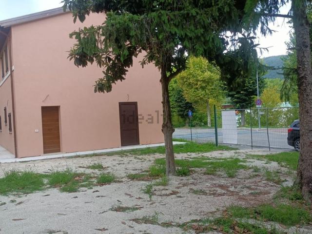 Villetta indipendente in vendita di 240 m² in Viale Giuseppe Collio