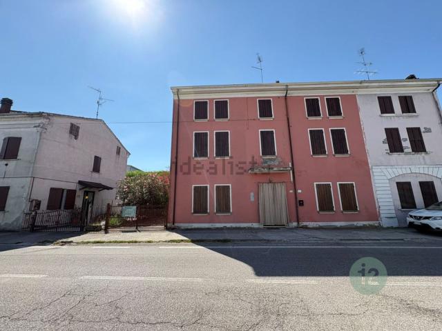 Villetta indipendente in vendita di 240 m² in Largo On. Bruno Vincenzi
