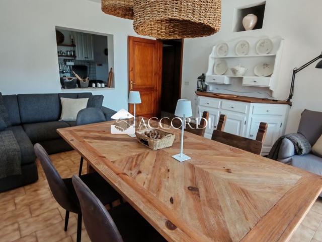 Villetta indipendente in vendita di 240 m² in Piazza Onè