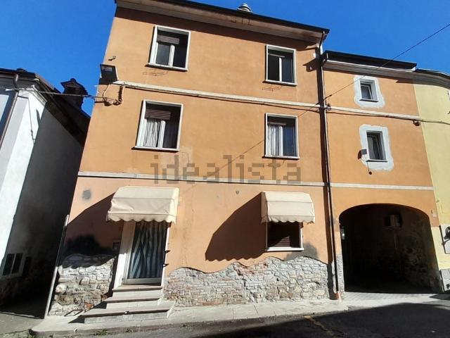 Villetta indipendente in vendita di 240 m² in Piazza Risorgimento