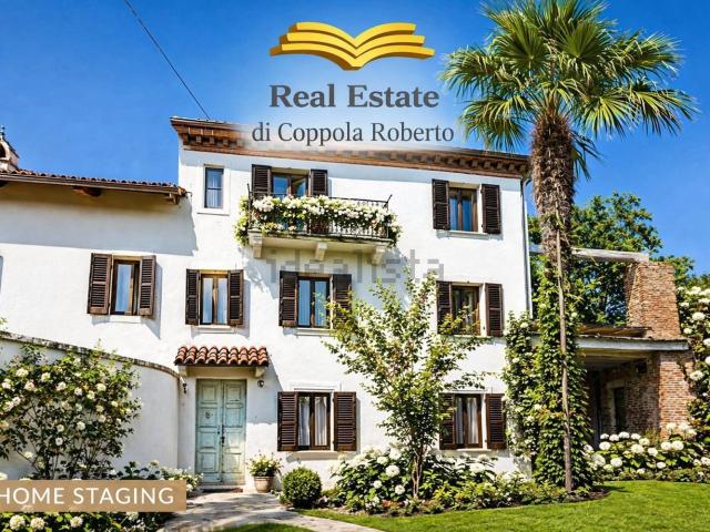 Villetta indipendente in vendita di 241 m² in Strada Ravizza, 13