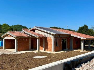 Villetta indipendente in vendita di 242 m²