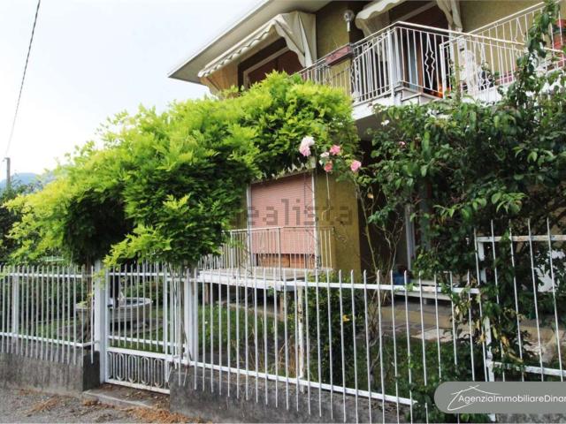 Villetta indipendente in vendita di 242 m²
