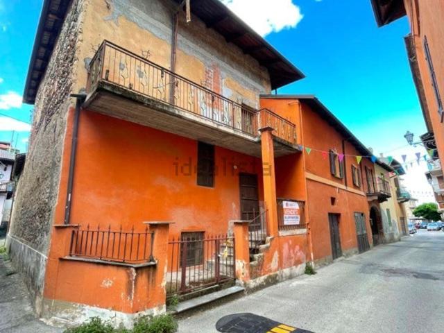 Villetta indipendente in vendita di 242 m² in Via Angelo Brofferio, 184