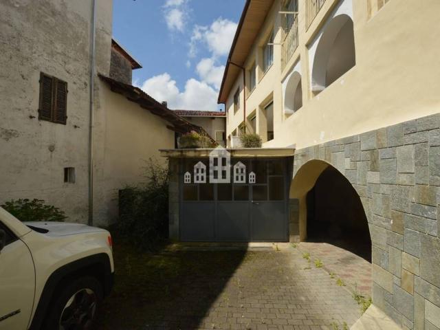 Villetta indipendente in vendita di 242 m² in Via Umberto I, 20