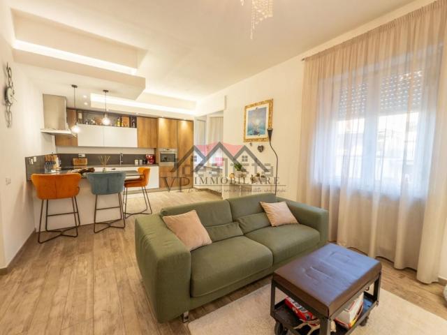Villetta indipendente in vendita di 242 m² in Piazza Matteotti