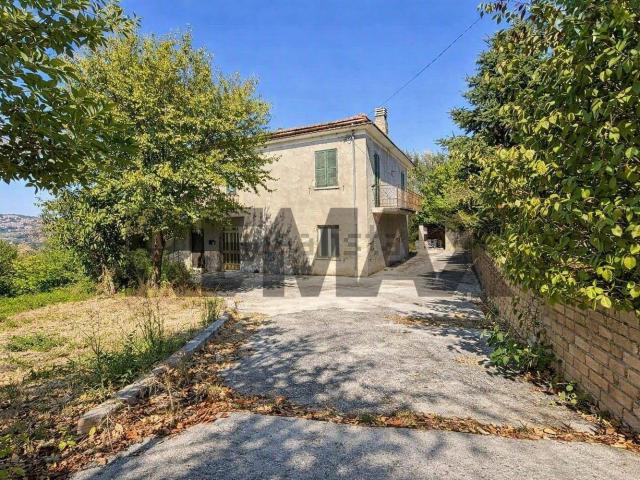 Villetta indipendente in vendita di 243 m²
