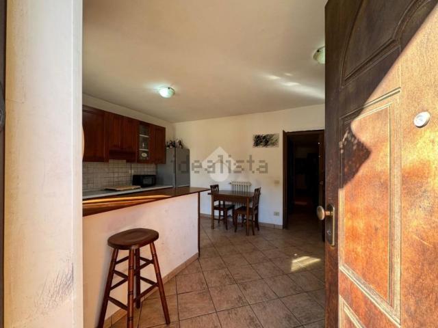 Villetta indipendente in vendita di 243 m² in Via Bassiano, 99