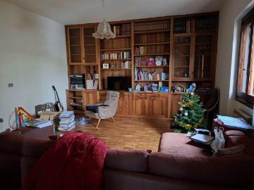 Villetta indipendente in vendita di 243 m² in Via Ilio Barontini