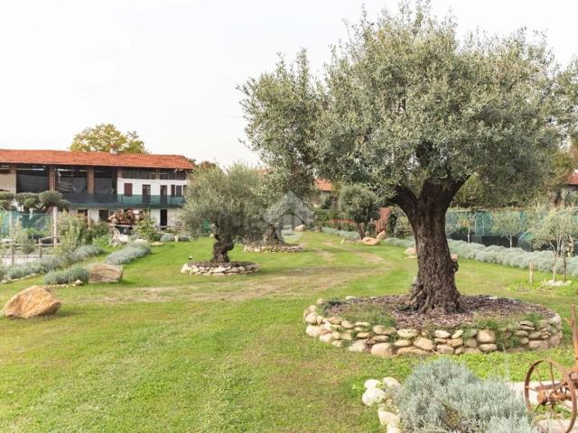 Villetta indipendente in vendita di 243 m² in Località Cascinetto, 23