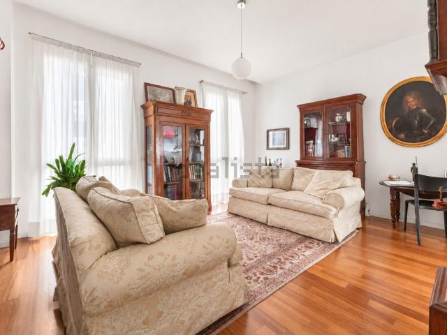 Villetta indipendente in vendita di 244 m² in Via Privata Capolago, 7