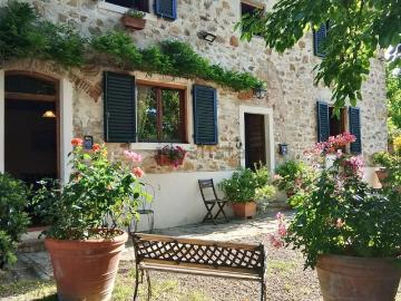 Villetta indipendente in vendita di 245 m² in Via del Petriolo