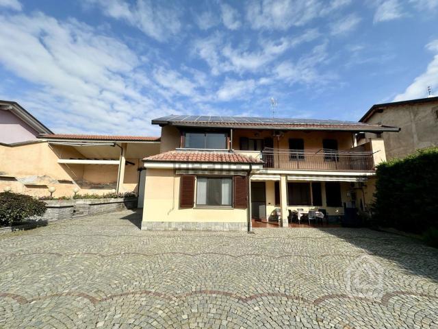 Villetta indipendente in vendita di 245 m² in Corso Regina Margherita, 42