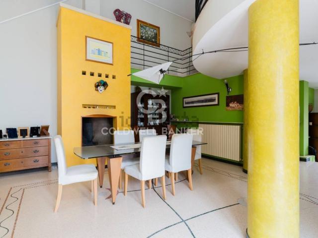 Villetta indipendente in vendita di 246 m² in Via Martiri D&apos Otranto