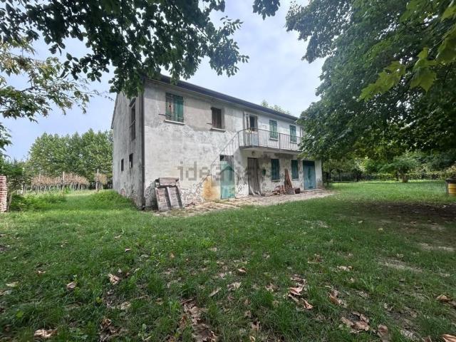 Villetta indipendente in vendita di 246 m² in Via Perarello, 563