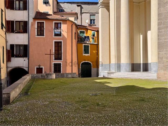 Villetta indipendente in vendita di 246 m² in Vico Aicardi, 9