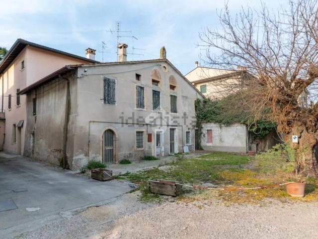 Villetta indipendente in vendita di 247 m²