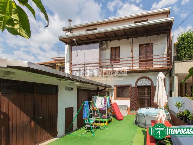 Villetta indipendente in vendita di 247 m²