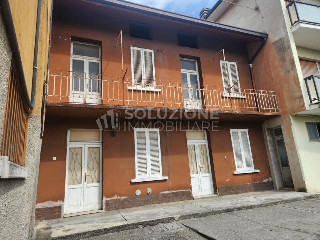 Villetta indipendente in vendita di 247 m² in Via Carlo Marini