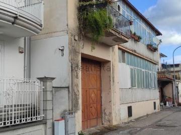 Villetta indipendente in vendita di 247 m² in Via Gaeta