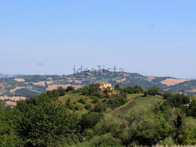 Villetta indipendente in vendita di 247 m² in Contrada Taverna