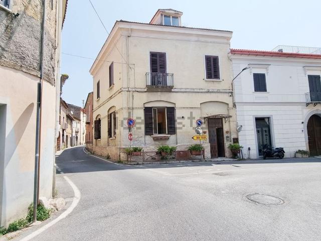Villetta indipendente in vendita di 248 m² in Via Cupa d&apos Ercole, 1