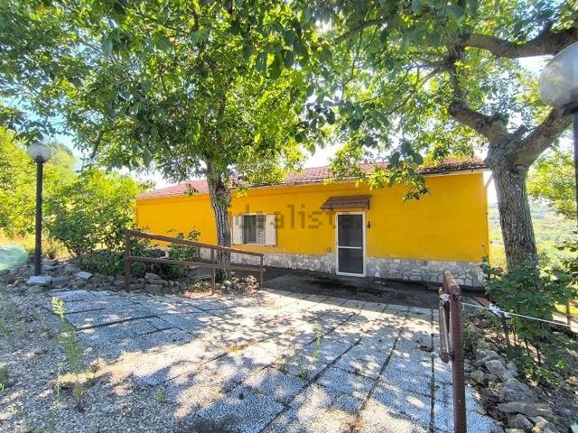 Villetta indipendente in vendita di 248 m² in Contrada valli