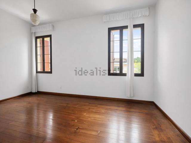 Villetta indipendente in vendita di 249 m² in Via Giovanni Gasparini