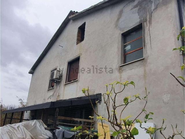 Villetta indipendente in vendita di 249 m² in Via San Liberatore