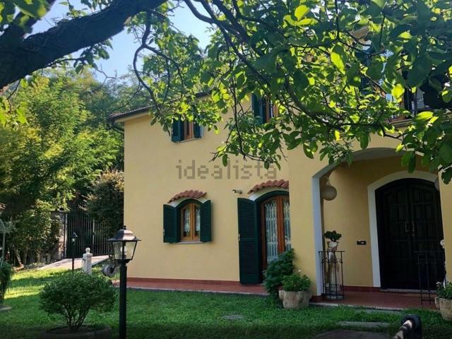 Villetta indipendente in vendita di 250 m²