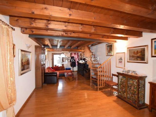 Villetta indipendente in vendita di 250 m²