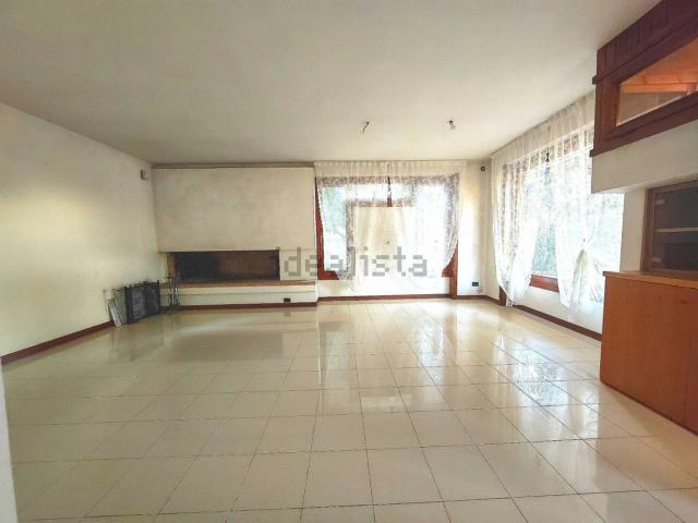 Villetta indipendente in vendita di 250 m²