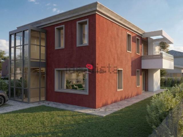 Villetta indipendente in vendita di 210 m² in Via Monte Grappa