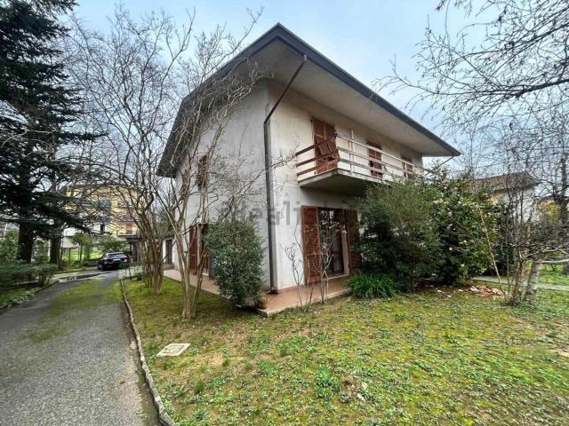 Villetta indipendente in vendita di 250 m²
