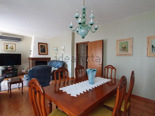 Villetta indipendente in vendita di 250 m²