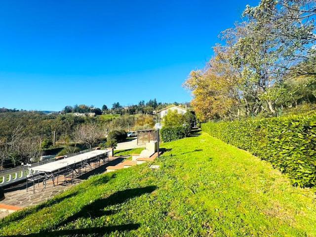 Villetta indipendente in vendita di 250 m²
