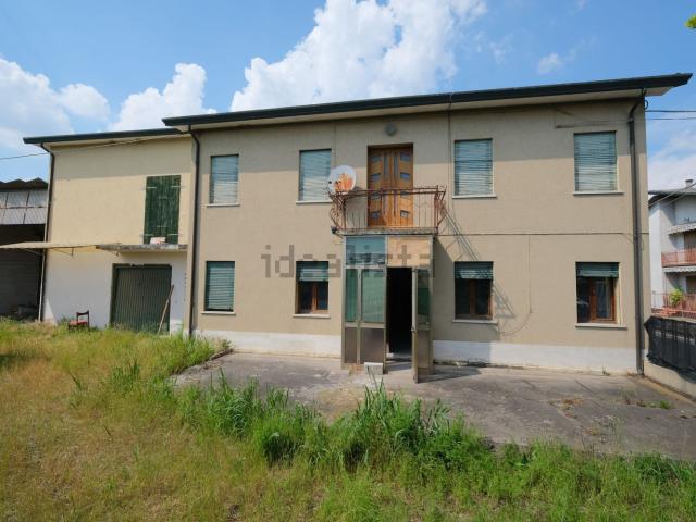 Villetta indipendente in vendita di 250 m² in Via Lunga, 1008
